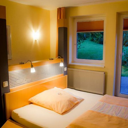Hotel Wulff Warburg Extérieur photo